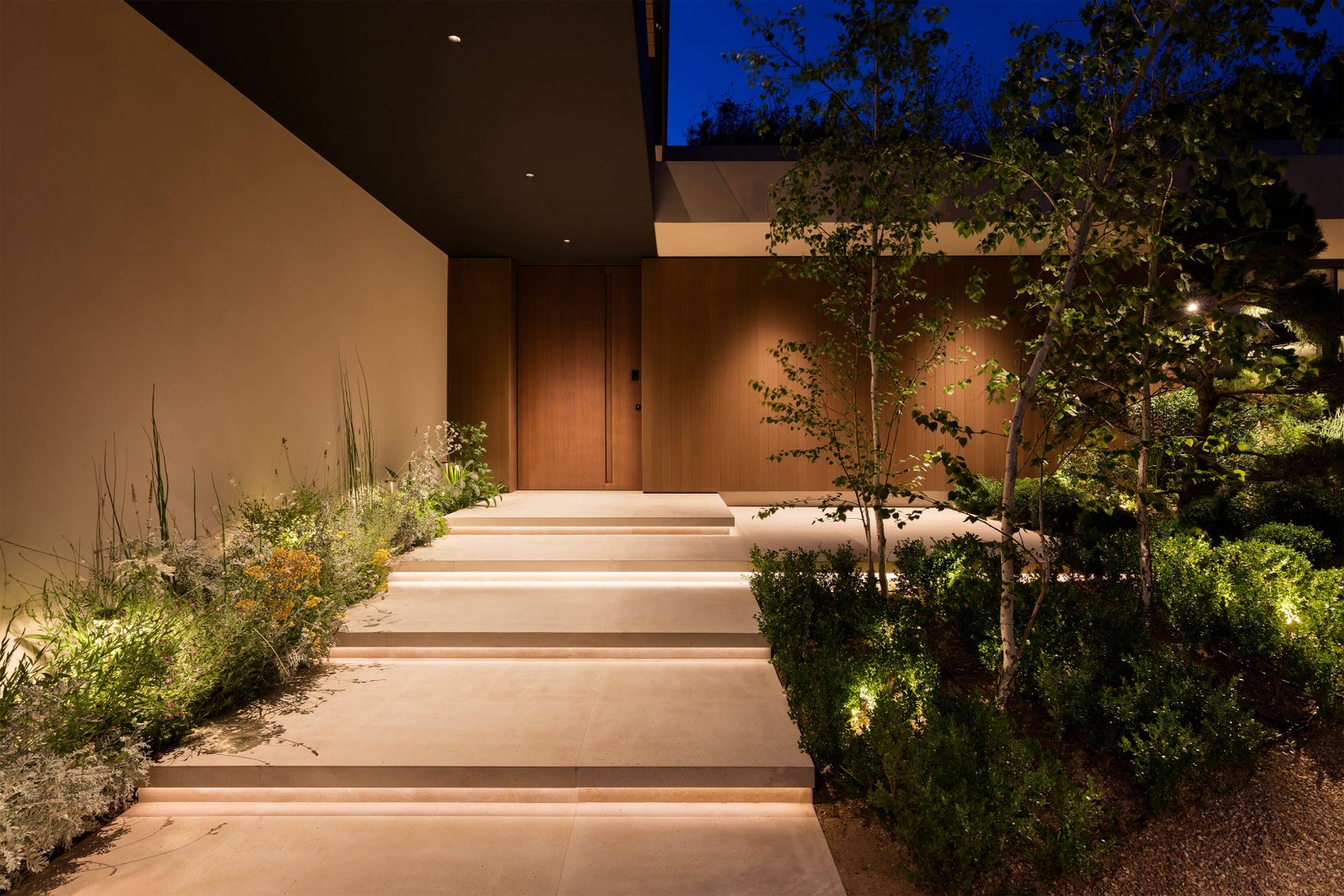 Anax Constructions-
